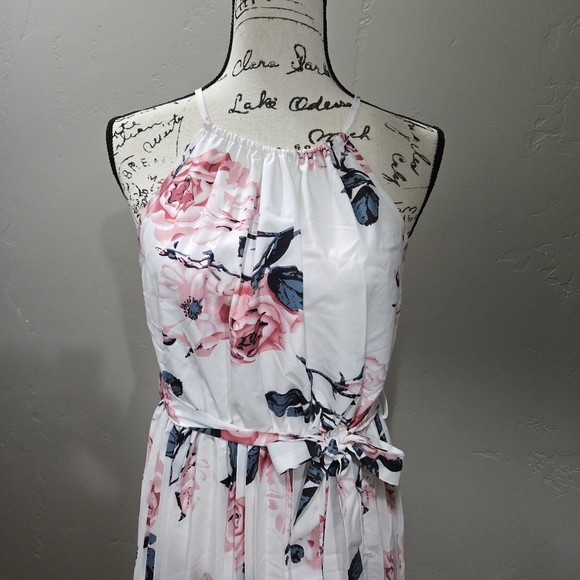 Women's Washy Floral Surplice Sun Dress SZ M Casual Coastal‎ Beachy Belted - Picture 3 of 9